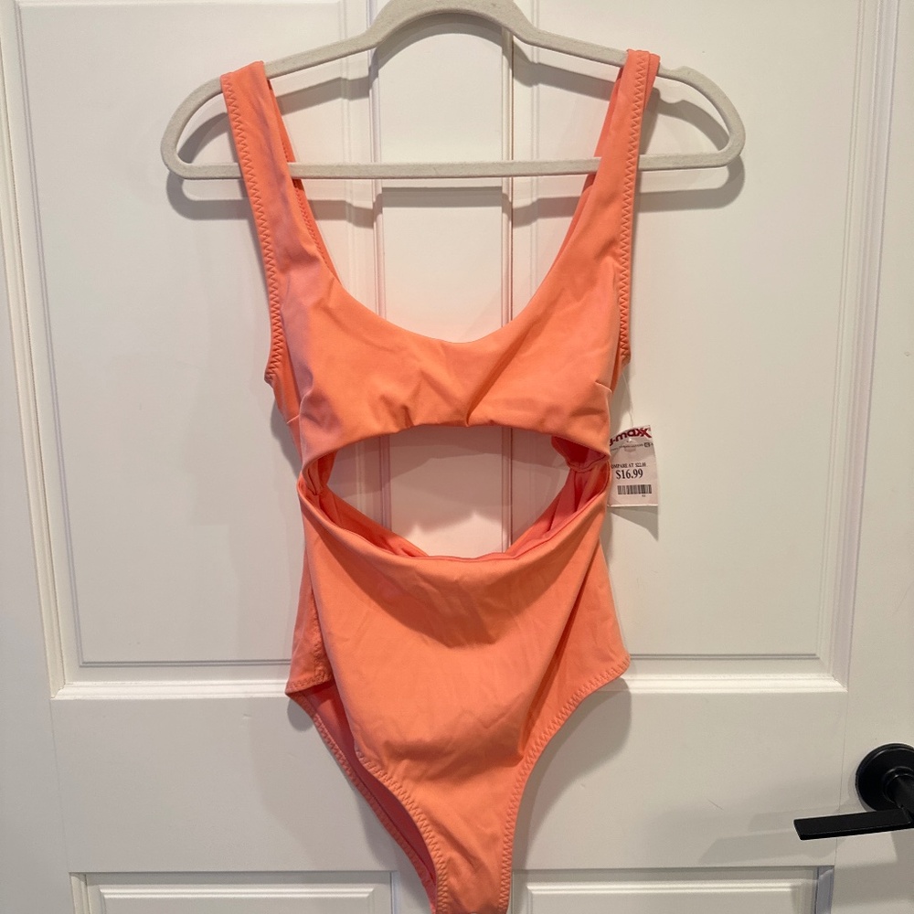 One Piece Cut out swimsuit